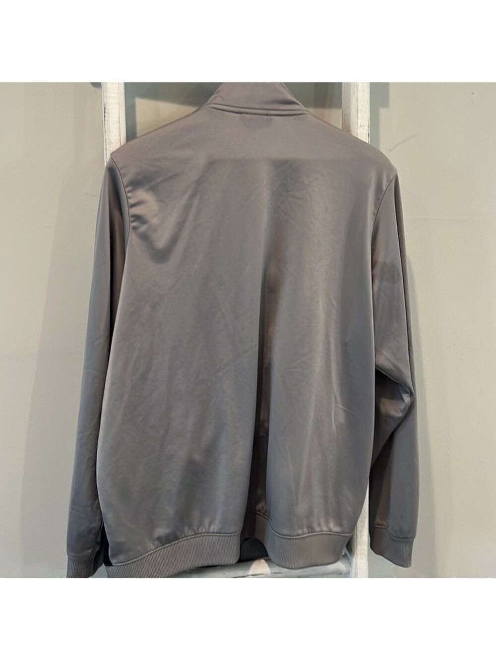 REEBOK grey and black full zip warm up jacket large - Picture 8 of 8